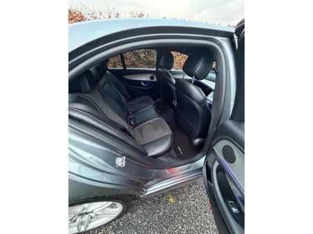 2017 Mercedes-Benz E Class 2017 Mercedes Benz E220 Amg Line €19,950 thumbnail