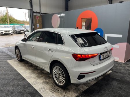 2023 Audi A3 2023 AUDI A3 SPORTBACK 30TFSI 1.0 AUTOMATIC / CRUISE CONTROL / REVERSE CAMERA / HEATED SEATS / PADDLE SHIFTERS thumbnail