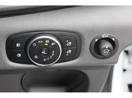 2026 Ford Transit - thumbnail 23