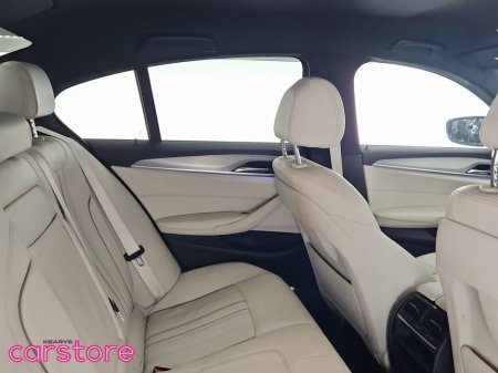 2019 BMW 5 Series - thumbnail 10