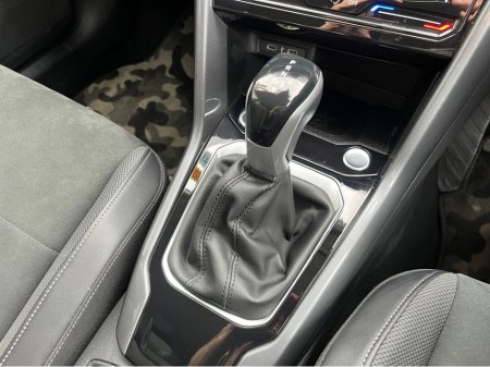 2023 Volkswagen T-Roc - thumbnail 17