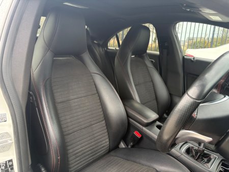 2017 Mercedes-Benz CLA Class - thumbnail 18