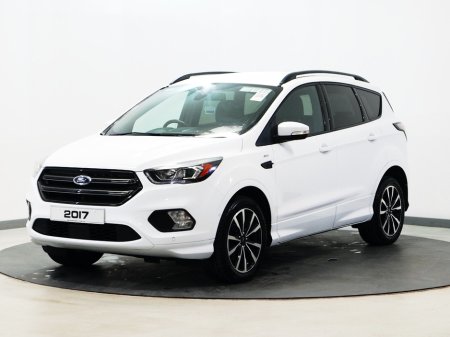 2017 Ford Kuga 1.5 TDCI 120PS FW FWD 4DR ST-LINE €15,800 thumbnail