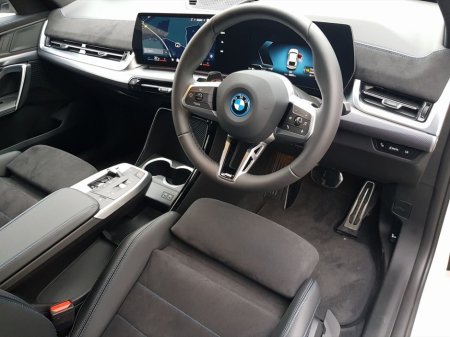 2025 BMW iX2 eDrive20 M Sport €52,995 thumbnail