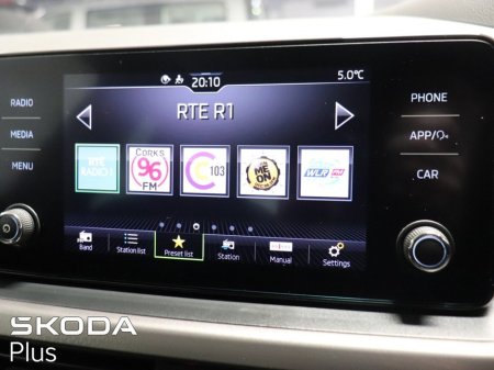 2023 Skoda Kamiq Style 1.0TSI 110HP €24,950 thumbnail