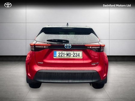 2022 Toyota Yaris Cross - thumbnail 4