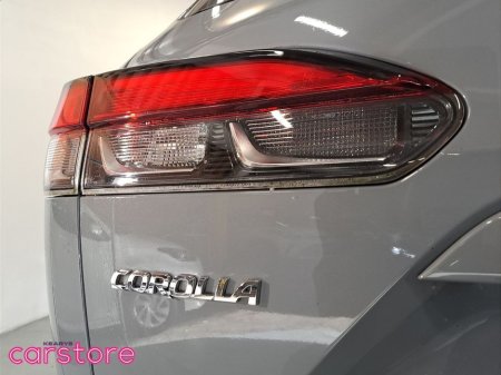 2023 Toyota Corolla Cross 1.8 Hybrid Sport Hatchback €33,880 thumbnail