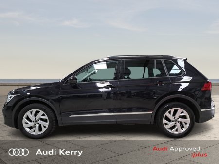 2022 Volkswagen Tiguan - thumbnail 4