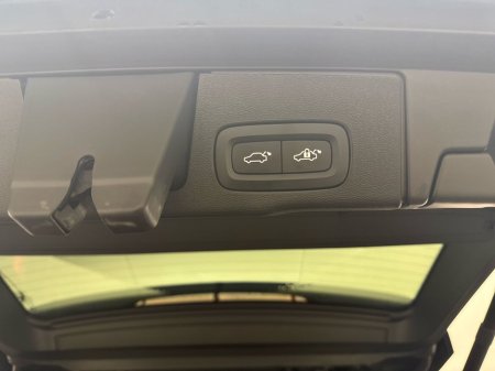 2024 Volvo XC60 - thumbnail 26