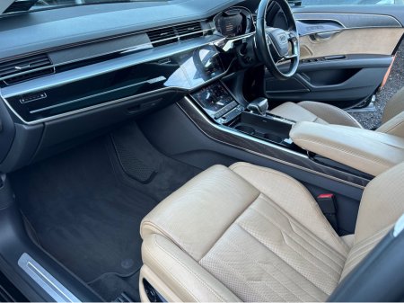 2019 Audi A8 - thumbnail 32