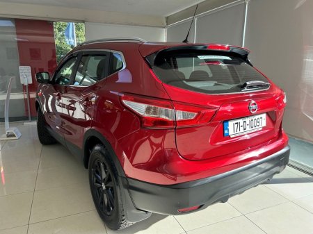 2017 Nissan Qashqai SV 1.2 CVT Auto €16,995