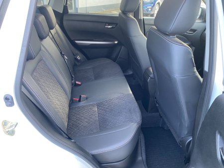 2023 Suzuki Vitara 1.4 Hybrid SZ5 MT €24,950 thumbnail