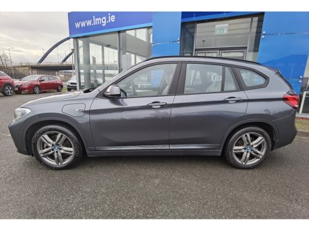 2022 BMW X1 25E XDRIVE M SPORT AUTOMATIC - FINANCE AVAILABLE - CALL US TODAY ON 01 492 6566 OR 087-092 5525 €26,950 thumbnail