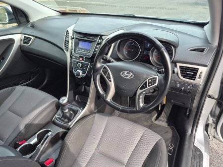 2015 Hyundai i30 - thumbnail 19