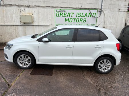 2017 Volkswagen Polo 1.2i TSI Petrol Active Automatic €14,750 thumbnail