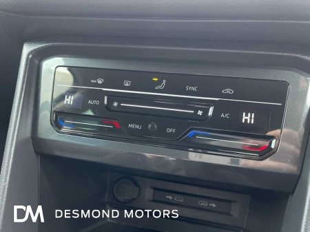 2023 Volkswagen Tiguan LIFE TSI S-A DSG €35,995 thumbnail