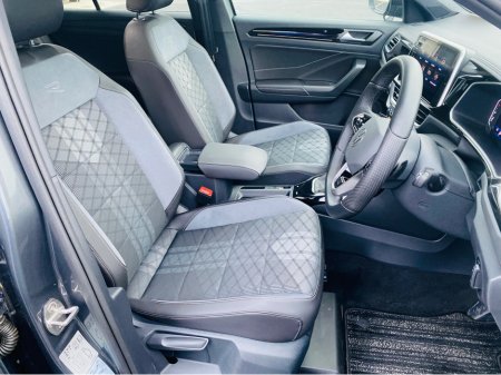 2023 Volkswagen T-Roc - thumbnail 13