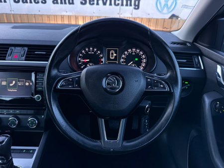 2016 Skoda Octavia AMBITION 1.6 TDI 110HP DSG 4DR €10,950 thumbnail