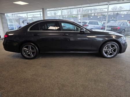 2023 Mercedes-Benz E Class - thumbnail 5