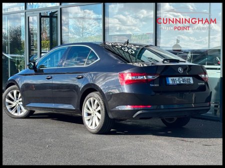 2019 Skoda Superb 2.0TDi SE-L Estate DSG Auto €17,990 thumbnail