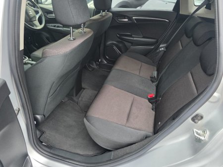 2016 Honda Fit - thumbnail 11