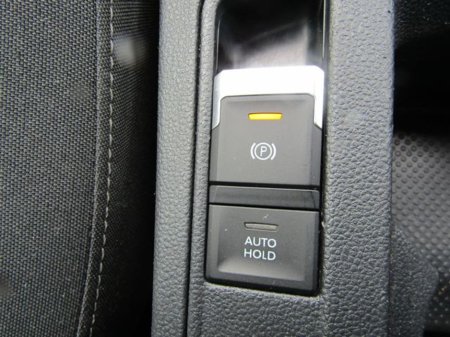 2019 Volkswagen T-Roc - thumbnail 36