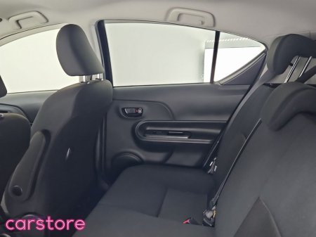 2019 Toyota Aqua - thumbnail 13