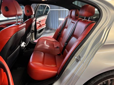 2014 BMW M5  €29,950 thumbnail