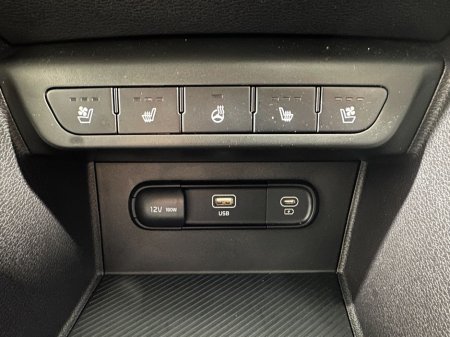 2025 Kia Sportage K3 1.6 Crdi 251 €39,800 thumbnail