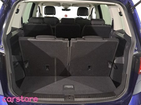 2016 Volkswagen Touran 1.4 TSI €17,880 thumbnail