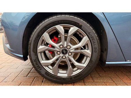 2024 Ford Focus - thumbnail 5