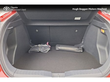 2024 Toyota C-HR - thumbnail 9