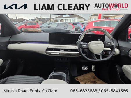 2025 Kia EV4 - thumbnail 11