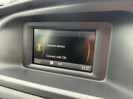 2014 Volvo V40 - thumbnail 16