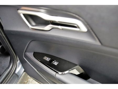 2022 Kia Sportage 1.6 PHEV K3*REVERSE CAMERA*PRIVACY GLASS €32,890 thumbnail