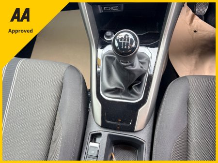 2020 Volkswagen T-Roc - thumbnail 16