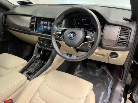 2024 Skoda Kodiaq Style 7 Seat DSG 2.0TDI 150BHP - Reversing Camera - Panoramic Sunroof - Sat Nav - Climate Control - Heated Seats - Keyless Start - Apple CarPlay/Android Auto €51,950 thumbnail