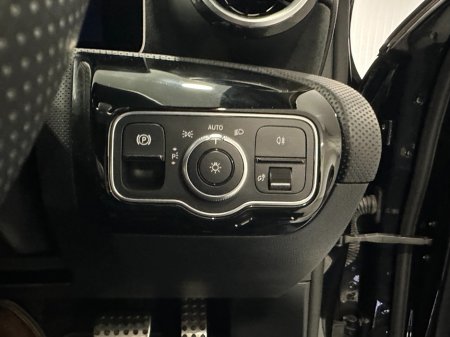 2020 Mercedes-Benz A Class - thumbnail 20