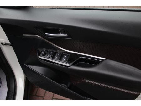 2018 Toyota C-HR - thumbnail 6