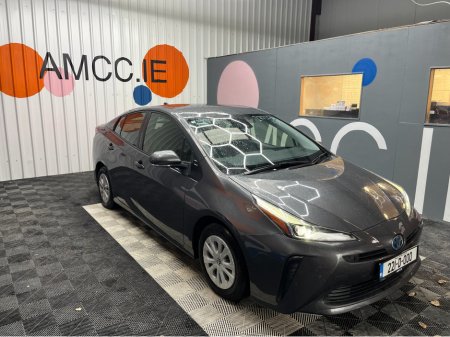 2022 Toyota Prius 2022 TOYOTA PRIUS S 1.8 AUTOMATIC / CRUISE CONTROL / REVERSE CAMERA AND MORE