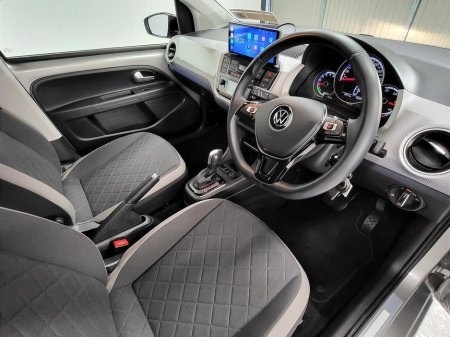 2024 Volkswagen e-up! E-UP STYLE 32KWH 82BHP AUTO €13,975 thumbnail