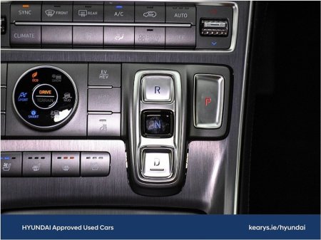 2023 Hyundai Santa Fe 1.6 PHEV 4WD Premium Auto €49,845 thumbnail
