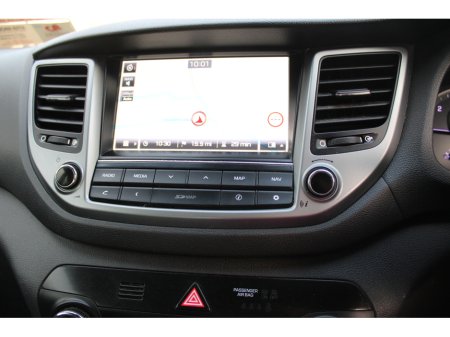 2016 Hyundai Tucson 1.7 CRDI PREMIUM BL/DR 2WD 5DR €15,995 thumbnail