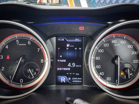 2017 Suzuki Swift - thumbnail 29