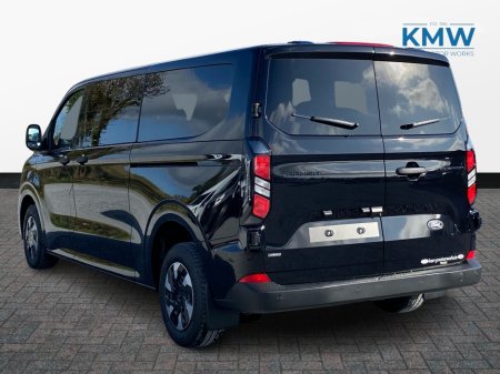 2026 Ford Transit Custom Kombi 2.5 LWB Trend PHEV Automatic 9 seater €59,950