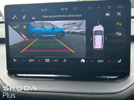 2023 Skoda Enyaq - thumbnail 11