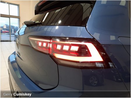 2025 Volkswagen Golf GTE | PAN ROOF | TSi 272BHP | PHEV 19.7 kWh thumbnail