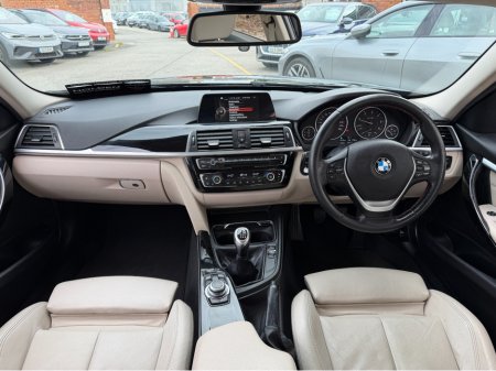 2017 BMW 3 Series - thumbnail 25