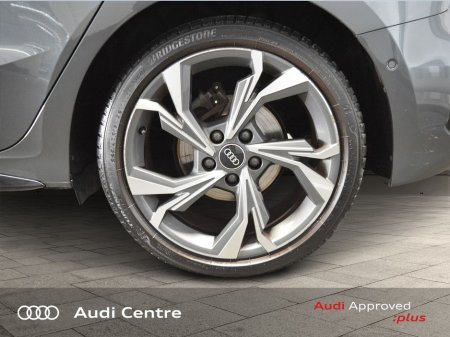 2022 Audi A3 30 TFSI 110HP S Line €31,499 thumbnail