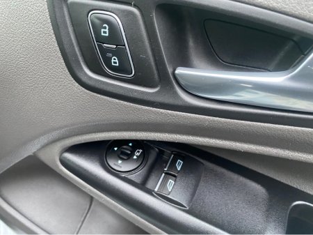 2022 Ford Transit Connect LWB LIMITED EDITION 1.5 TD 120 M M6 3DR €15,443 thumbnail